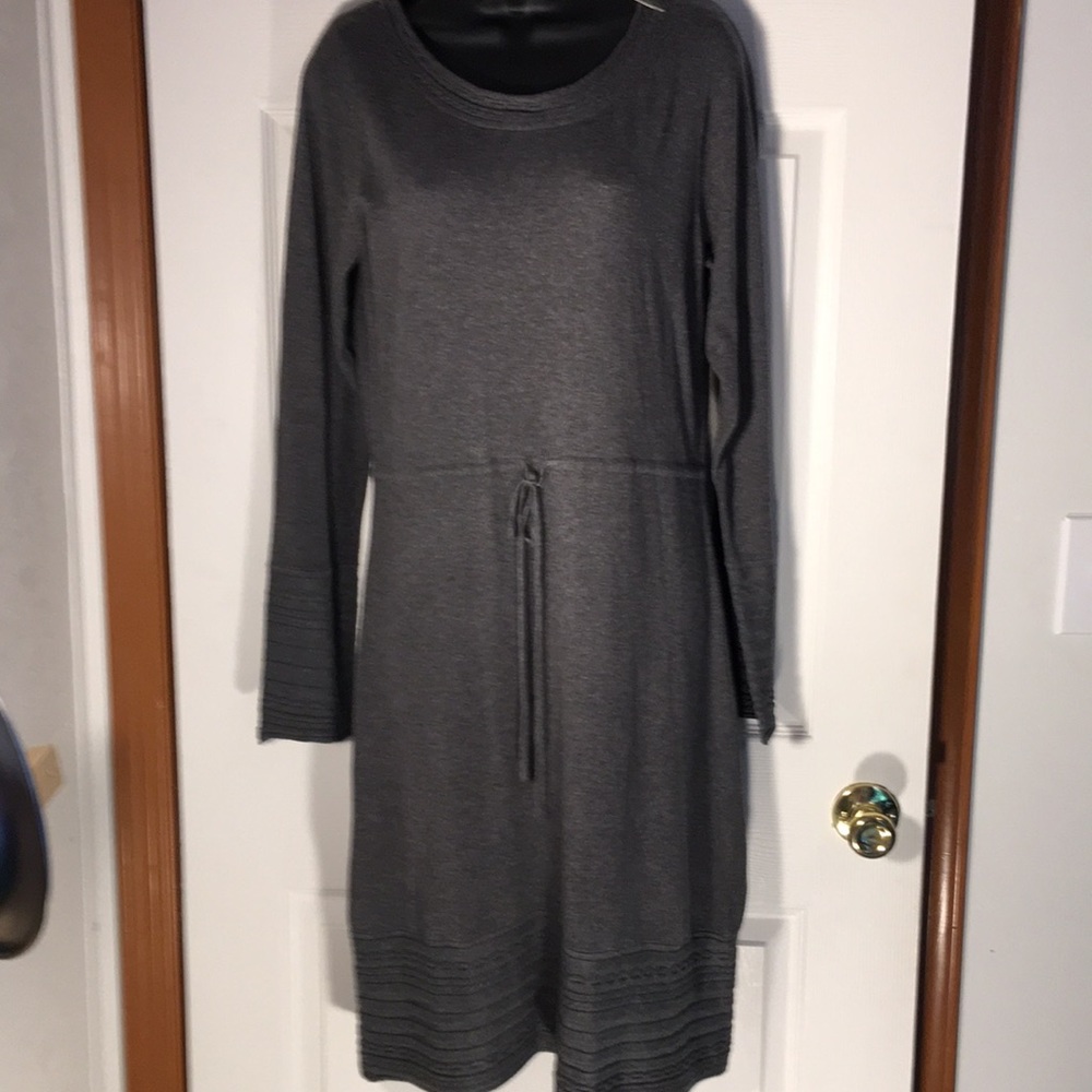 Cabelas  gray sweater dress midi size medium